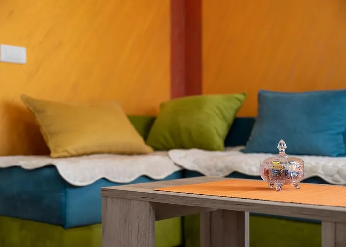 Jevtic * زلاتيبور